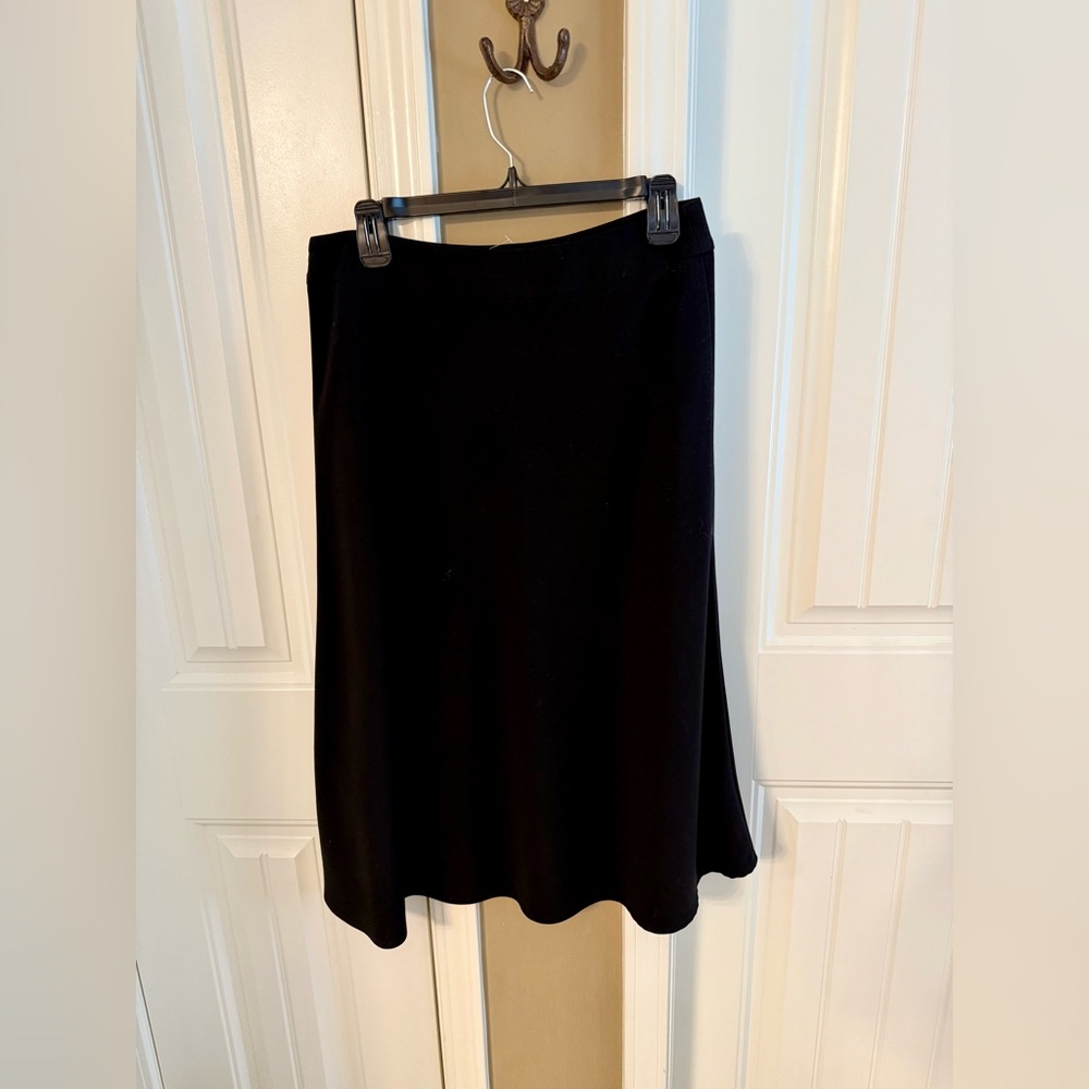 Black skirt